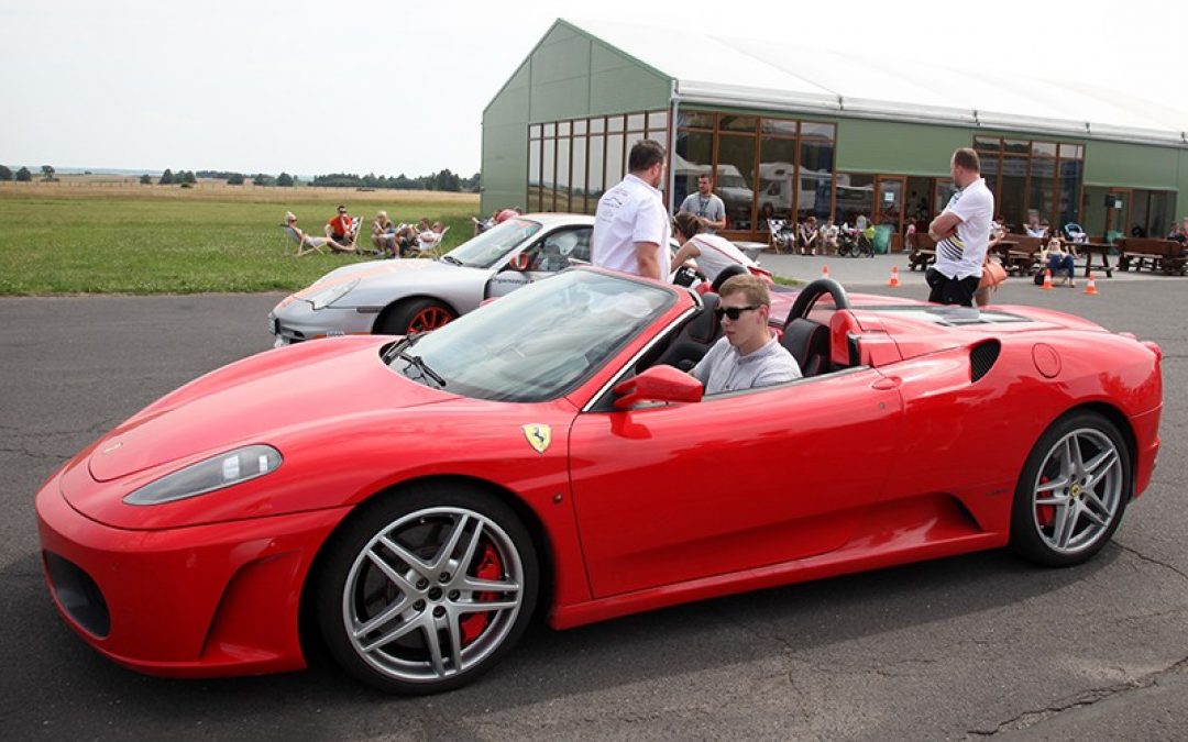 Conduire une Lamborghini ou une Ferrari – OFFRE EXCLUSIVE ! 170€